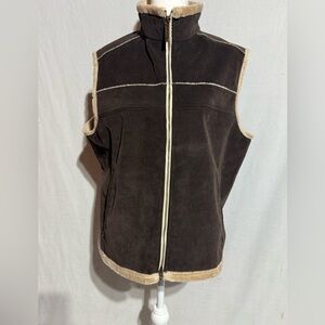 Woolrich Corduroy Vest Womens Brown Plush Lined XL Zip Up Pockets Faux Fur